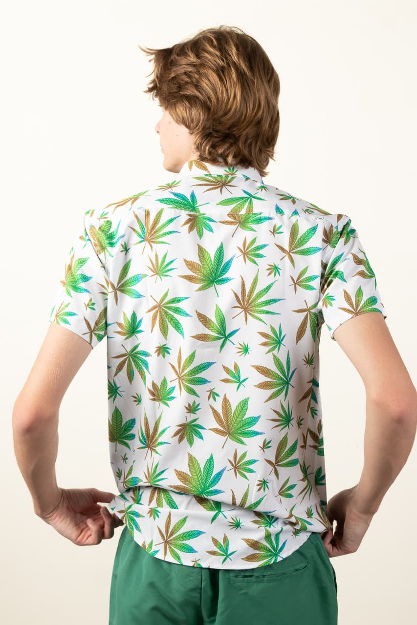 Cannabis Fashion Fusion: Trendige Designs für Sie