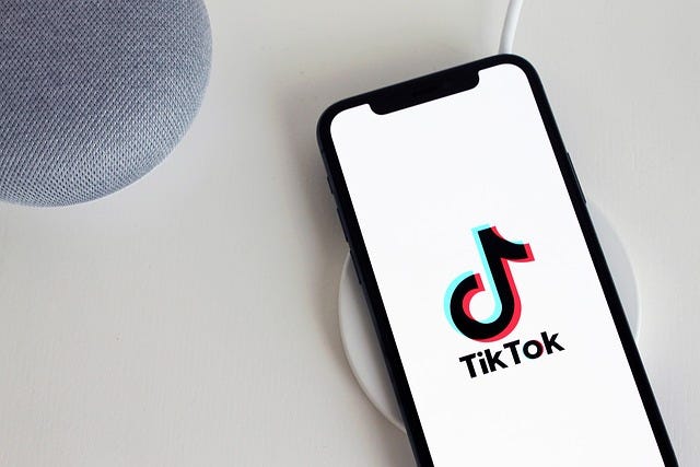 Sofortige Popularität: Kaufen Sie TikTok Likes, um Ihre Inhalte in die Höhe zu treiben