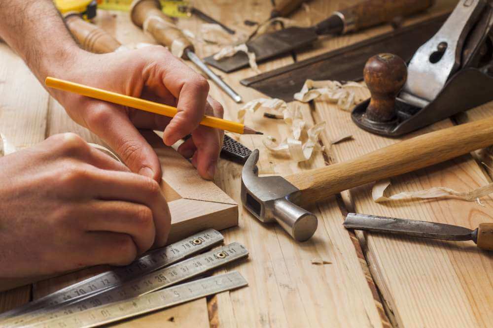 Tischler in An der Schmücke: Ihr Profi für Holzverarbeitung
