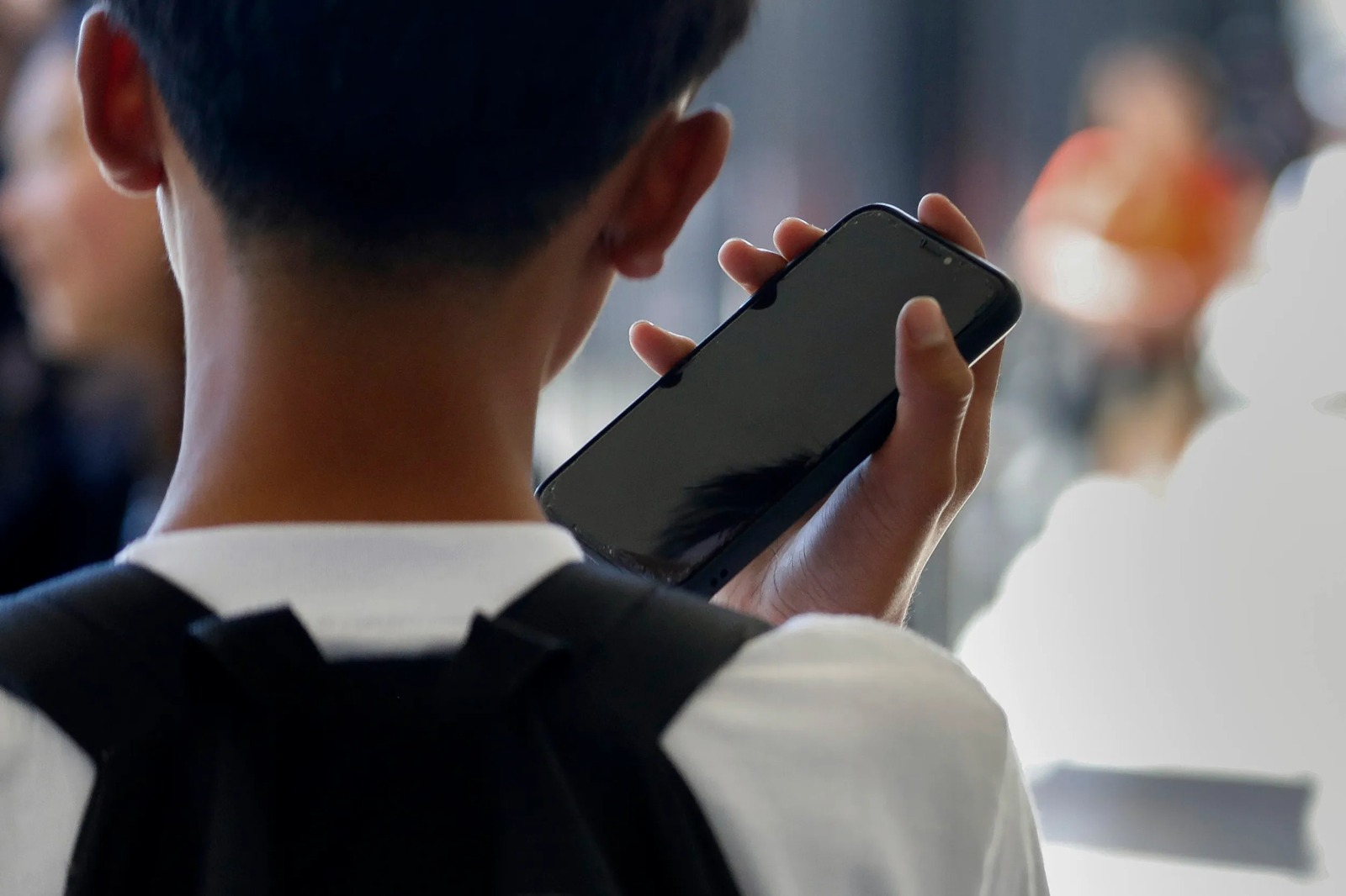 Skalierbarkeit für Schulen: FreeLock-Handytaschen ab 7,99 € ermöglichen eine einheitliche und kosteneffiziente Einführung