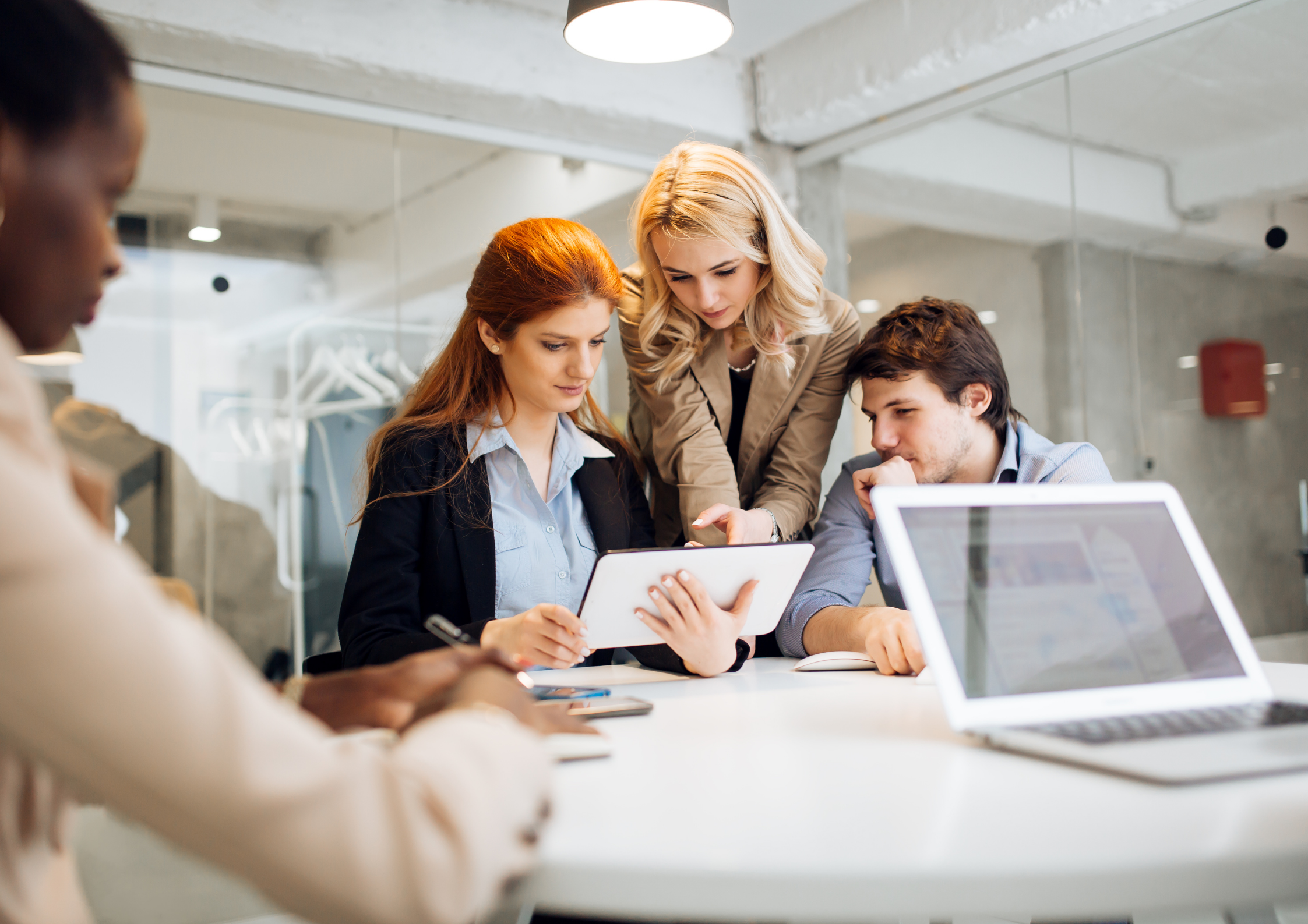 Jetzt durchstarten! Karrierechancen und Stellenangebote bei der E+Service+Check GmbH